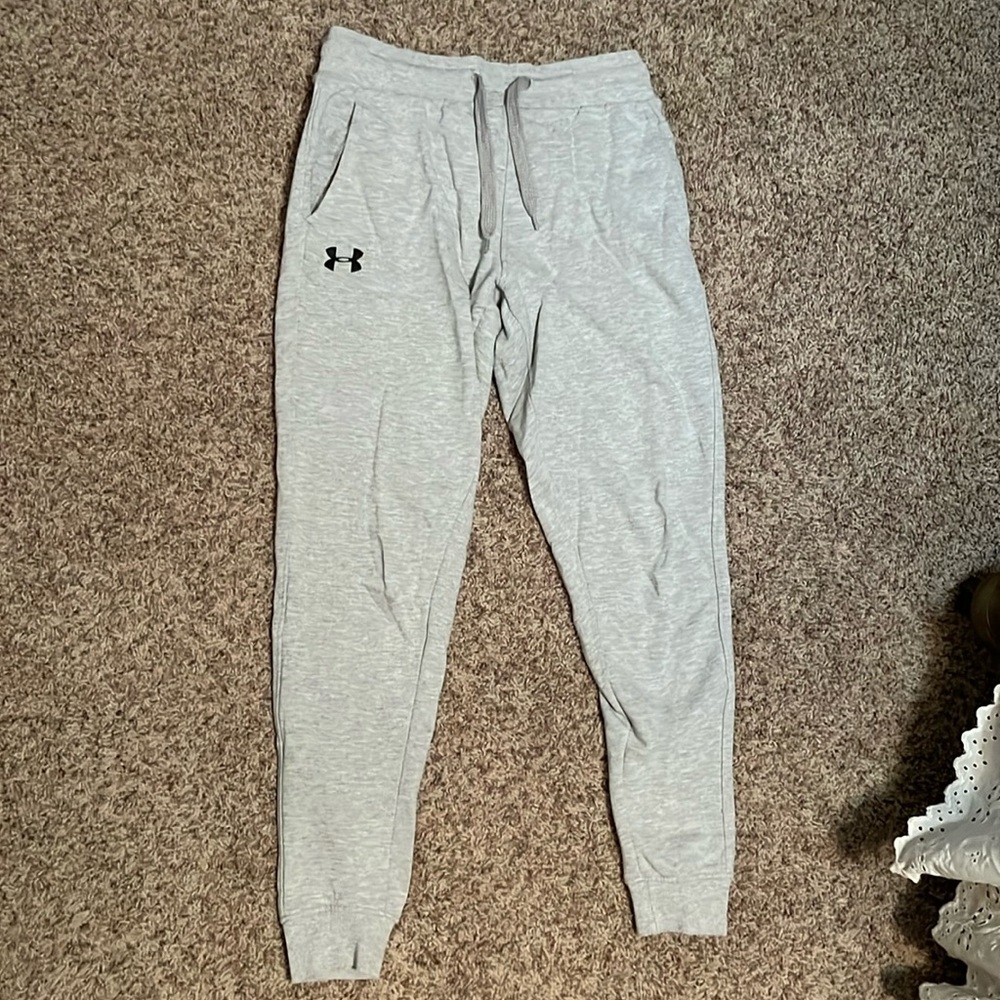 Under Armour joggers small women’s